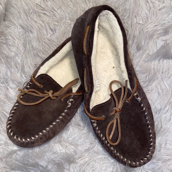 eddie bauer moccasins